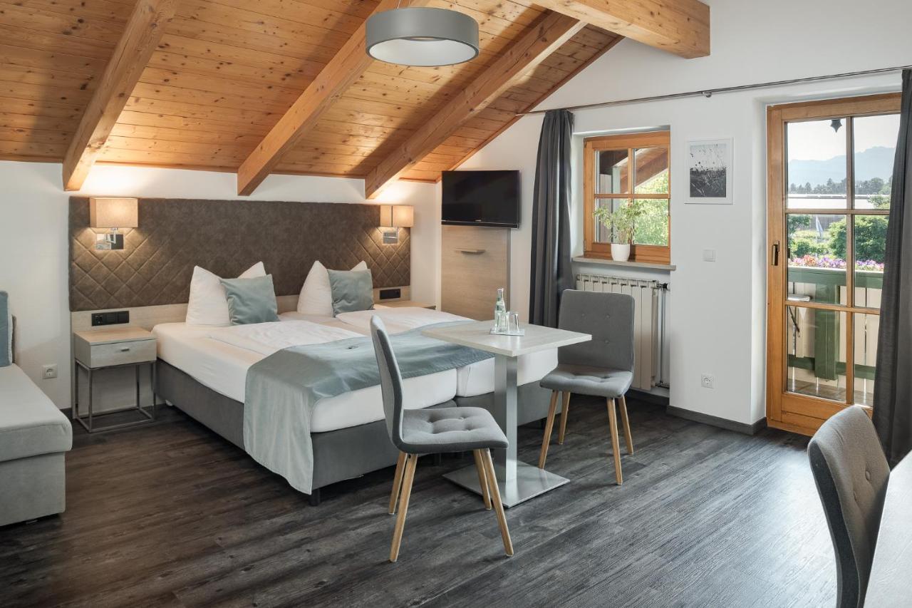 Hotel Garni Moewe Am See Prien am Chiemsee Exteriör bild
